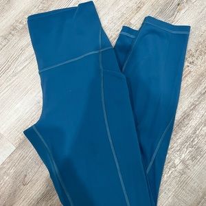 Lululemon High Rise Pocket Aligns 28”